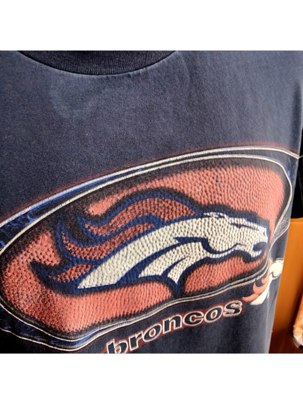 Denver Broncos T-Shirt Large L Logo 7 Navy T-Shirt Large 100% Cotton Vintage - Picture 4 of 6